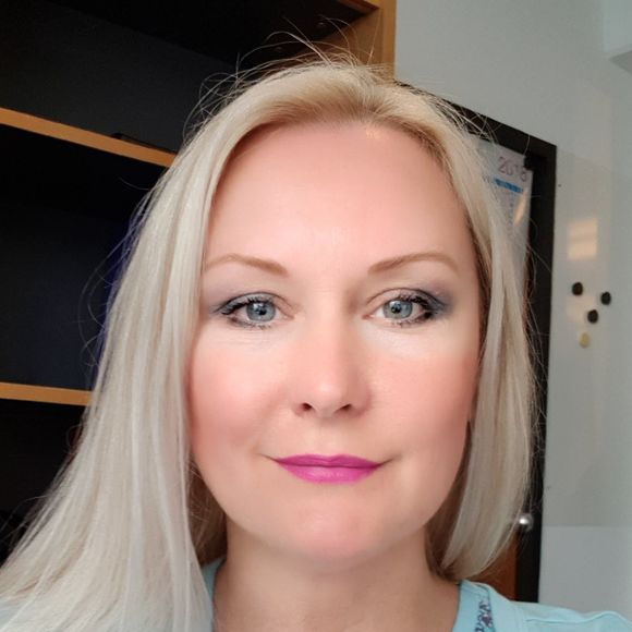 Meet your Posher, Victoria - Picture 1 of 1